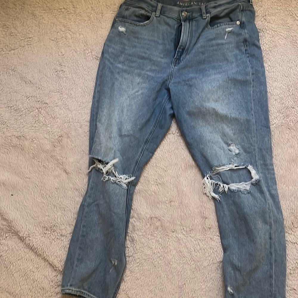 American Eagle mom jean size 12